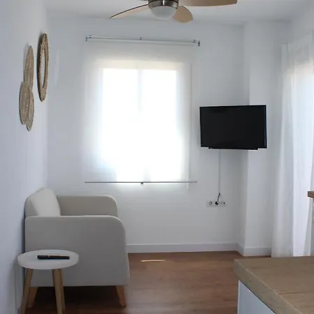 Beautiful Brand New 2 Bedroom Flat With Terrace Malaga Exterior photo